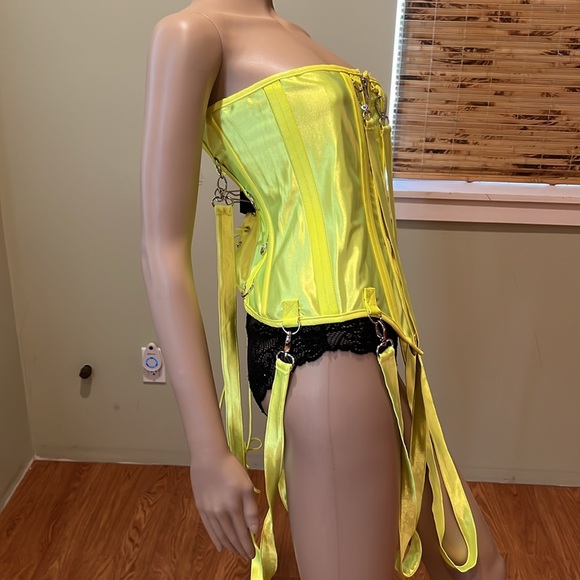 Akira Neon Yellow Corset Top with Straps Zipper Front And Lace-up Back Size 1X - Picture 2 of 10